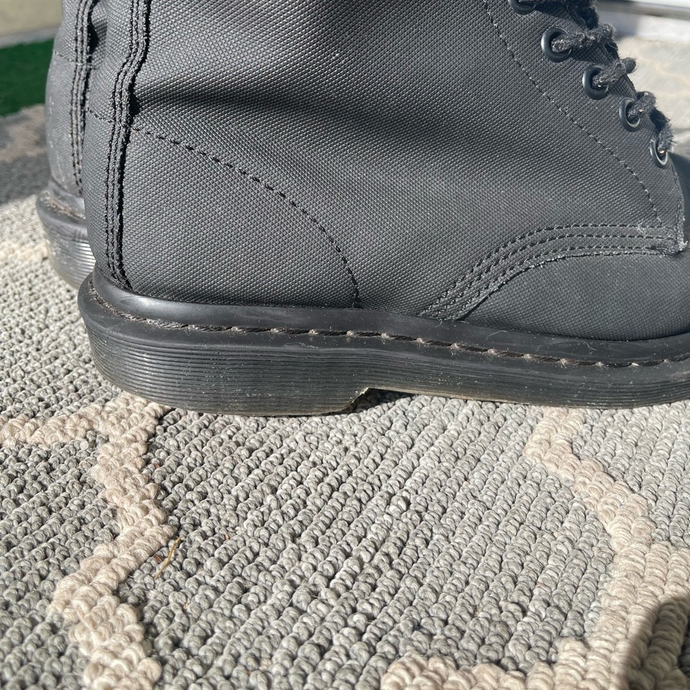 Black Matt Dr Martens size 8 women - Picture 2 of 7